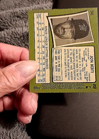 2020 Topps Heritage #540 Jon Berti — back