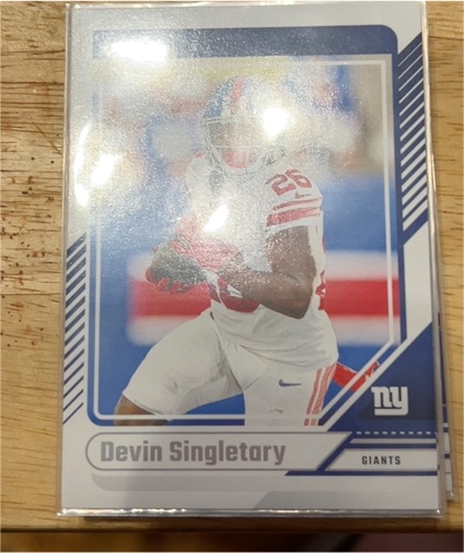 2024 Donruss #19 Devin Singletary — front