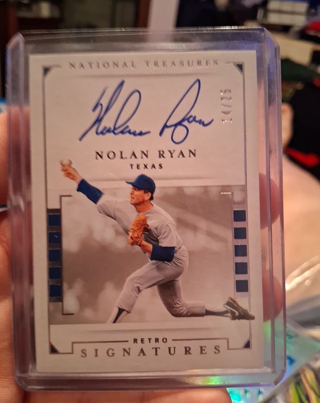 2020 Panini National Treasures Retro Signatures #Nolan Ryan — front