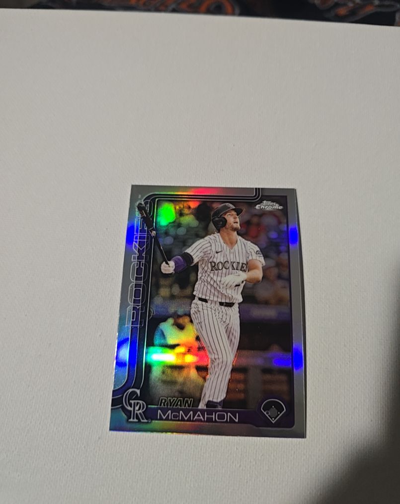 2025 Topps Chrome #360 Ryan McMahon — front