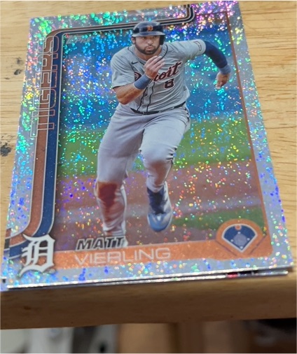 2025 Topps Series 1 #166 Matt Vierling — front