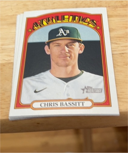 2021 Topps Heritage #214 Chris Bassitt — front