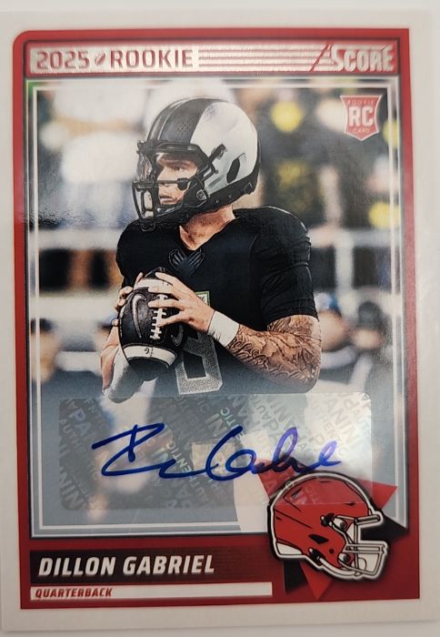 2025 Panini Score #41 Dillon Gabriel — front