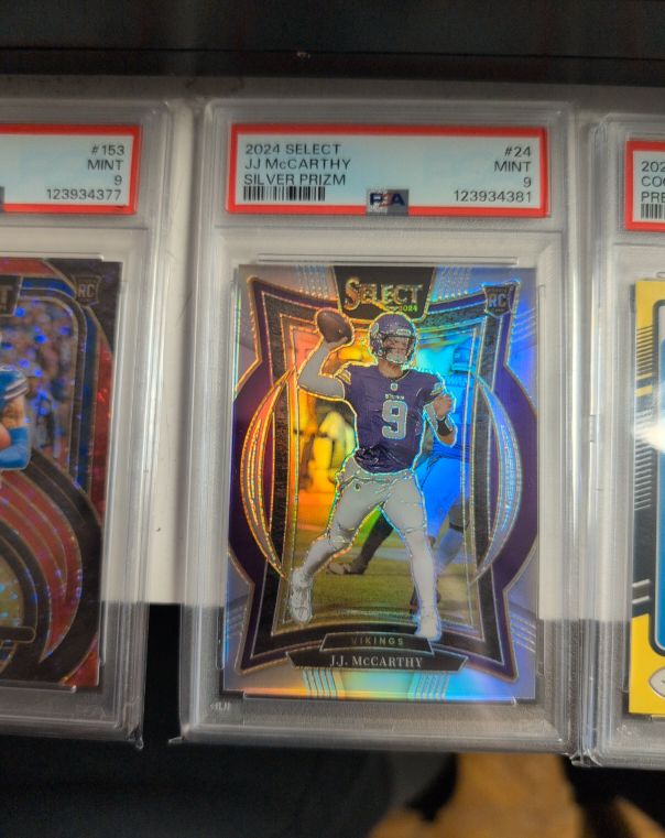 2024 Panini Select #24 J.J. McCarthy Silver Prizm — front