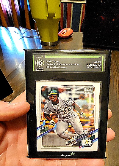 2021 Topps Series 2 #613 Rickey Henderson Short Print Variation — front