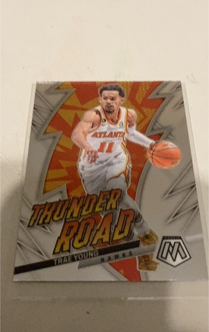 2022-23 Panini Mosaic Thunder Road #4 Trae Young — front