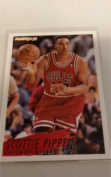 1994-95 Fleer #35 Scottie Pippen — front