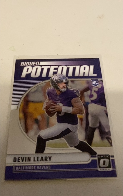 2024 Donruss Optic #18 Devin Leary Hidden Potential — front