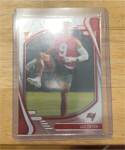 2021 Panini Absolute Football #191 Joe Tryon — front