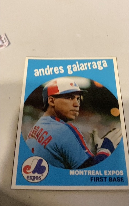 1989 Baseball Cards Magazine #3 Andres Galarraga — front