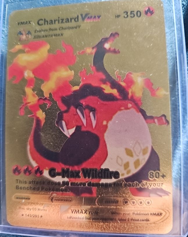 2020 Pokémon #143 Charizard VMAX — front
