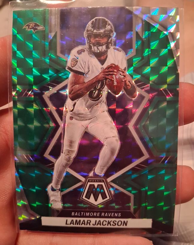 2022 Panini Mosaic #13 Lamar Jackson — front