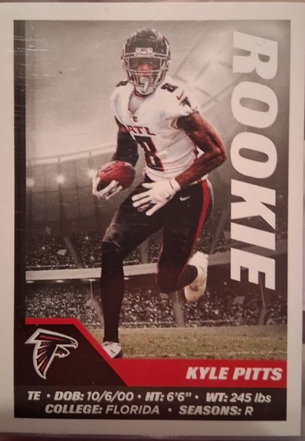2021 Panini Stickers #69 Kyle Pitts — front