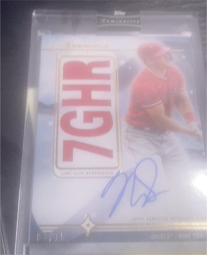 2023 Topps Luminaries #1 Mike Trout — front