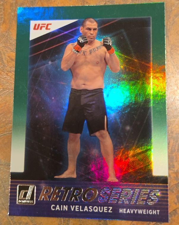 2022 Donruss UFC Retro Series #6 Cain Velasquez — front