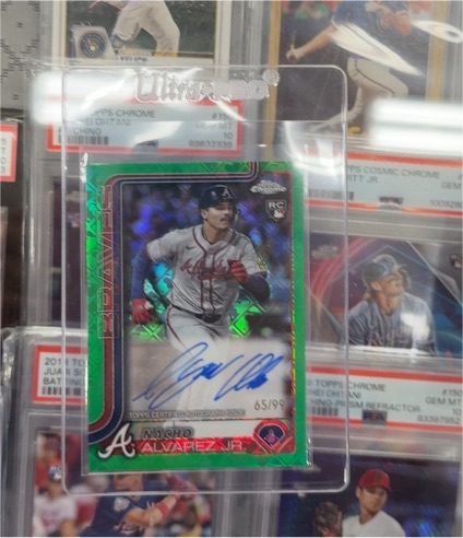 2025 Topps Chrome Sapphire Edition #65 Nacho Alvarez Jr. — front