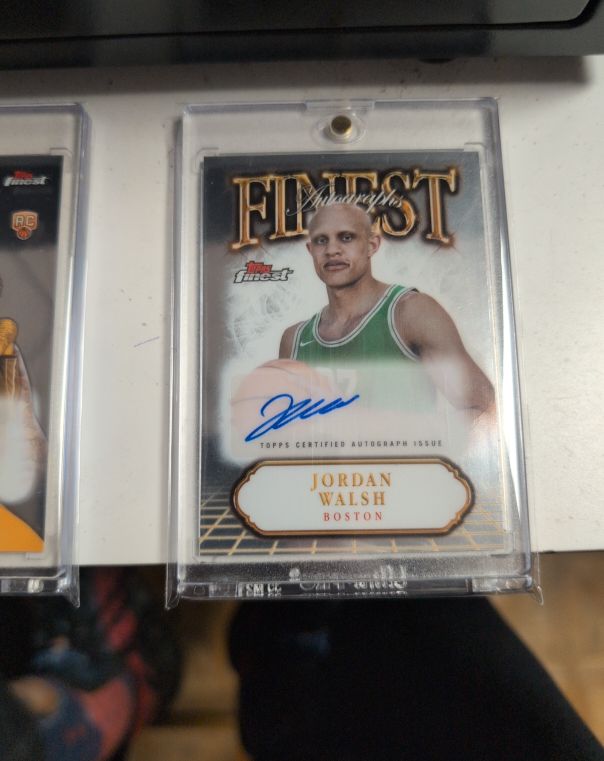 2024-25 Topps Finest Jordan Walsh Finest Autograph — front