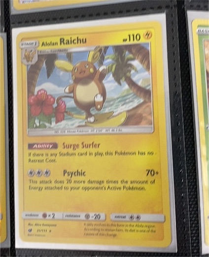 2017 Pokémon SM Crimson Invasion #31 Alolan Raichu — front