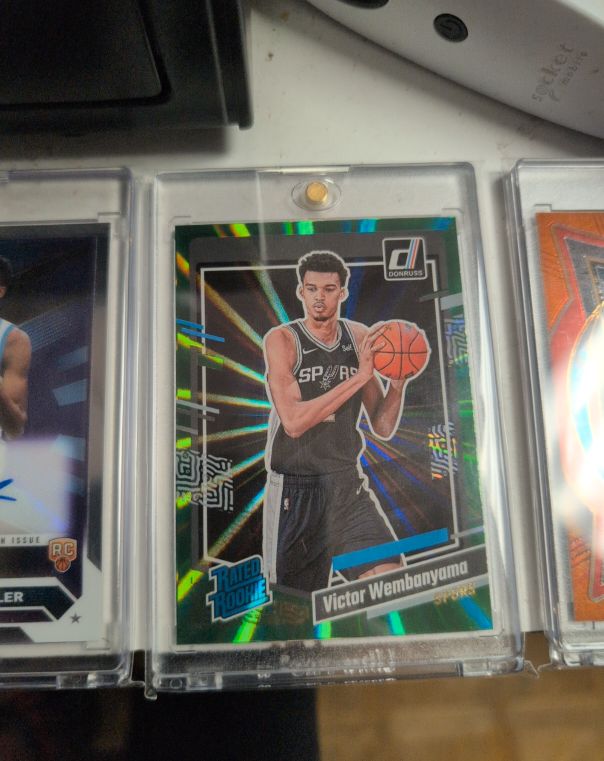 2023-24 Panini Donruss #220 Victor Wembanyama Rated Rookie RC Spurs — front