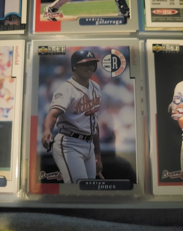 1998 Upper Deck Collector's Choice #35 Andruw Jones — front
