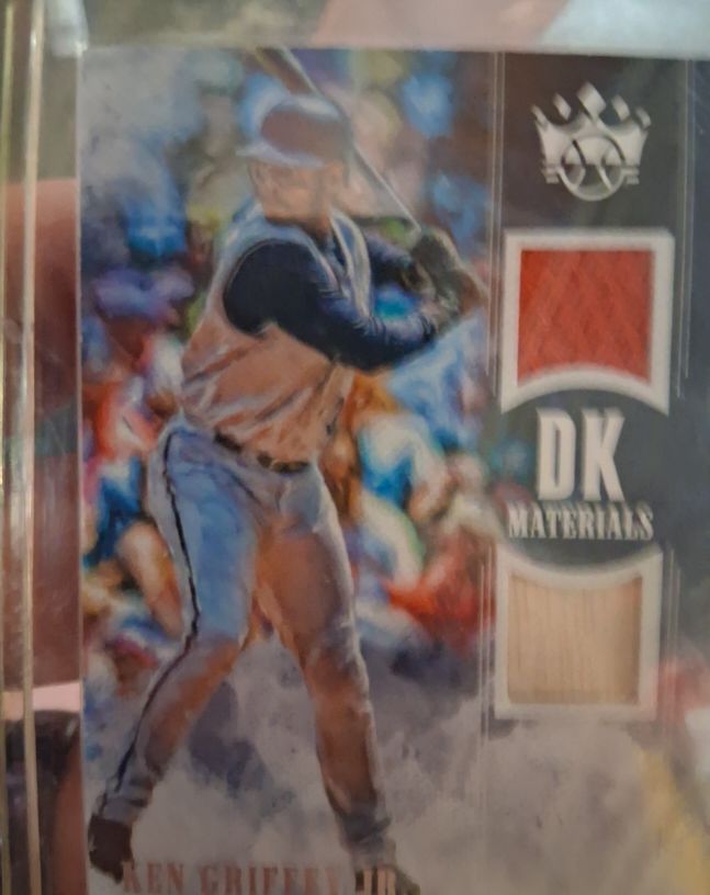 2018 Panini Diamond Kings DK Materials #DKM-KG Ken Griffey Jr. — front