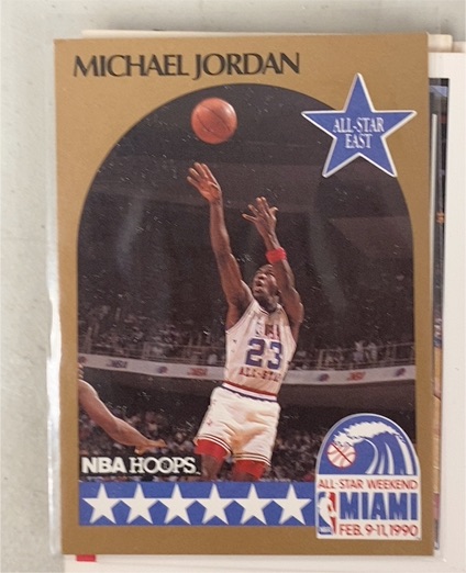 1990-91 NBA Hoops #5 Michael Jordan — front