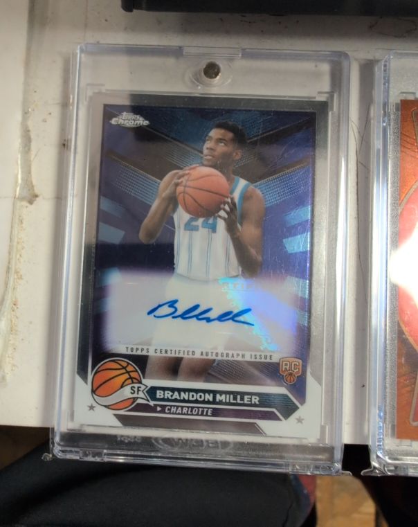 2023-24 Topps Chrome #CG-BM Brandon Miller Rookie Autograph — front
