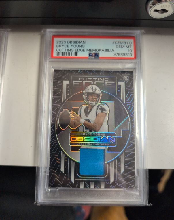 2023 Panini Obsidian #CEMBYO Bryce Young Cutting Edge Memorabilia — front