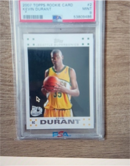 2007 Topps #2 Kevin Durant Rookie Card — front