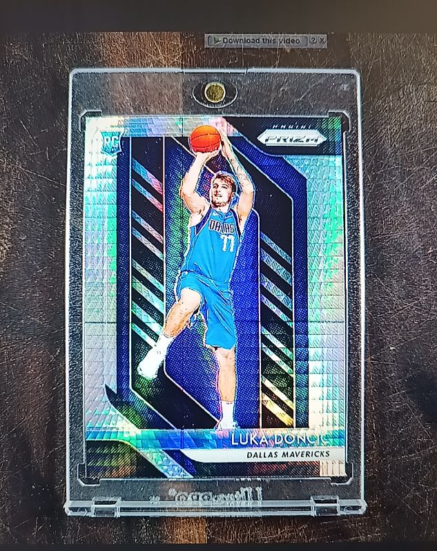 2018-19 Panini Prizm #249 Luka Dončić — front
