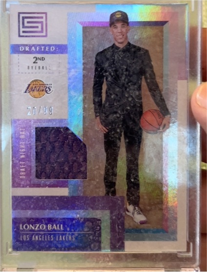 2017-18 Panini Status #20 Lonzo Ball — front