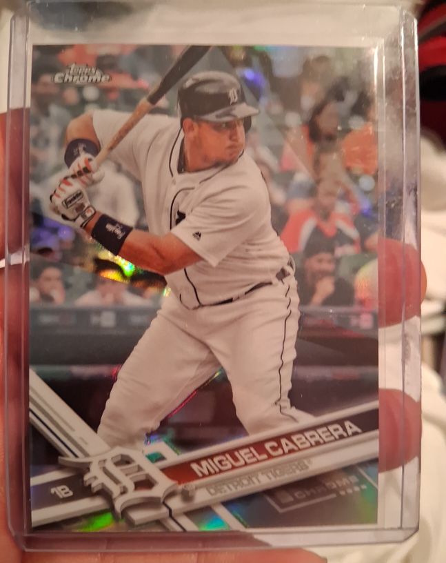 2017 Topps Chrome #132 Miguel Cabrera — front