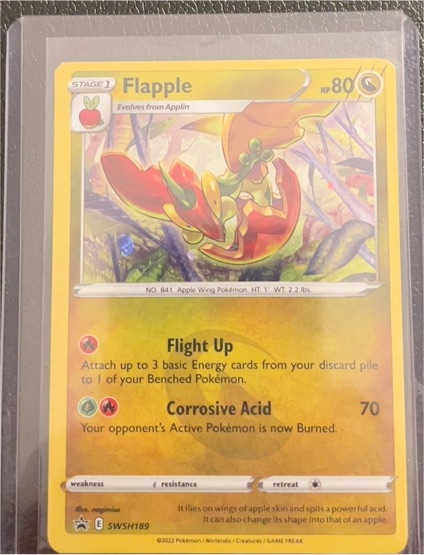 2022 Pokémon SWSH189 Flapple — front