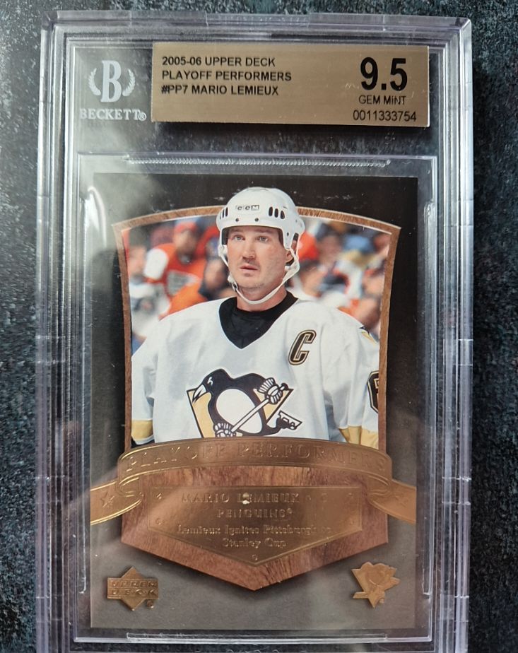 2005-06 Upper Deck Playoff Performers #PP7 Mario Lemieux — front