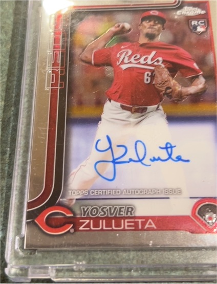 2025 Topps Chrome #RA-YZ Yosver Zulueta Rookie Autograph — front