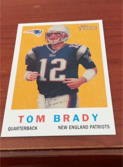 2005 Topps Heritage #69 Tom Brady — front