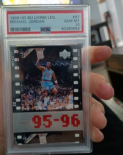 1998 Upper Deck MJ Living Legend #97 Michael Jordan — front