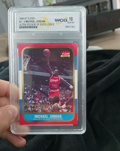 1996 Fleer Ultra Decade of Excellence #U-4 Michael Jordan — front