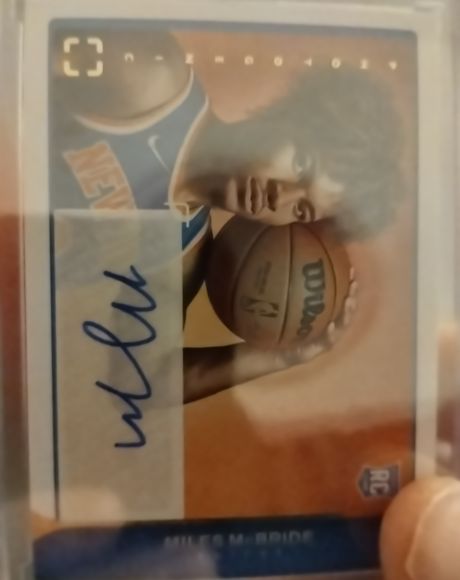2000 Sage Autograph #401 Mike Bibby — front