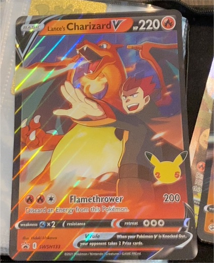 2021 Pokémon SWSH133 Lance's Charizard V — front