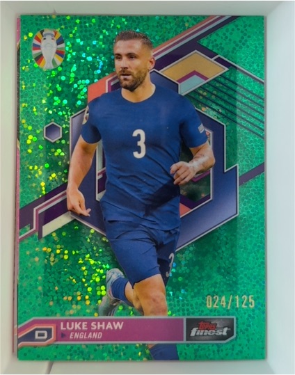 2023 Topps Finest Road to UEFA EURO #25 Luke Shaw — front