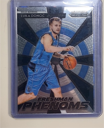 2018-19 Panini Prizm #23 Luka Dončić Freshman Phenoms Rookie — front