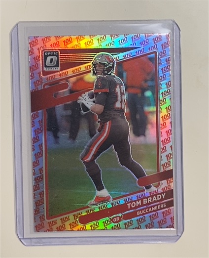 2021 Panini Donruss Optic #172 Tom Brady Buccaneers — front