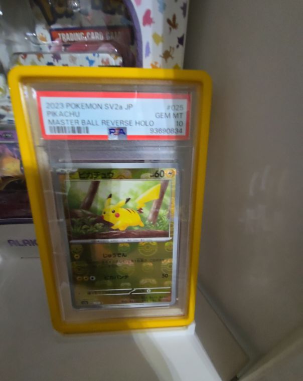 2023 Pokémon SV2a #025 Pikachu Master Ball Reverse Holo — front