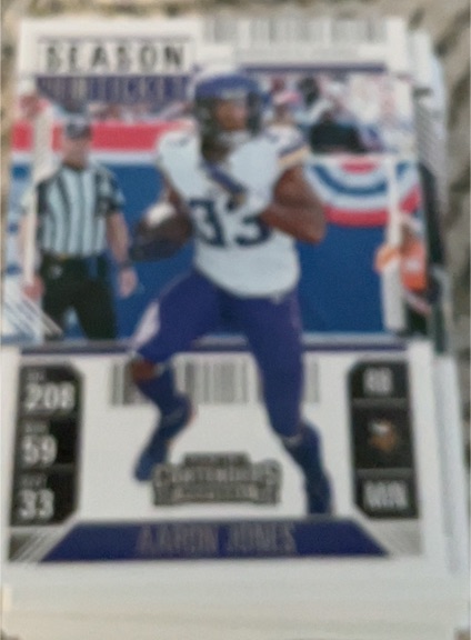 2024 Panini Contenders - Season Ticket #64 Aaron Jones — front