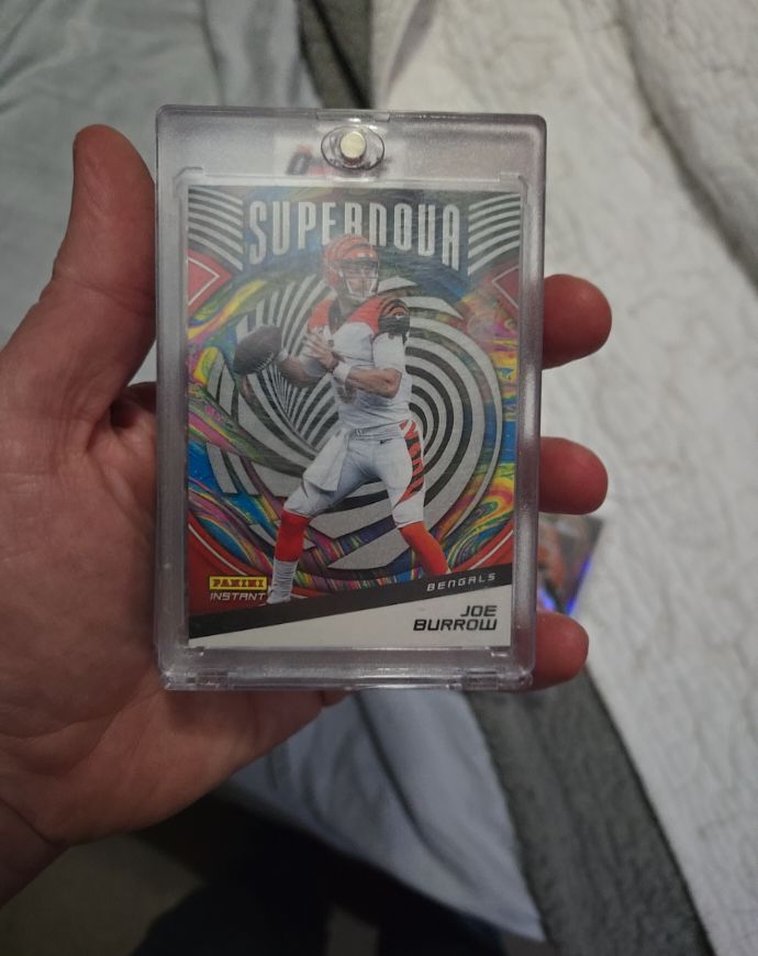 2021 Panini Instant Supernova Joe Burrow — front