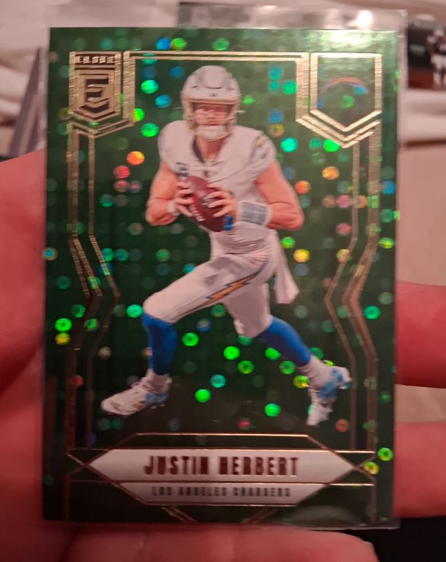 2025 Donruss Elite #90 Justin Herbert — front