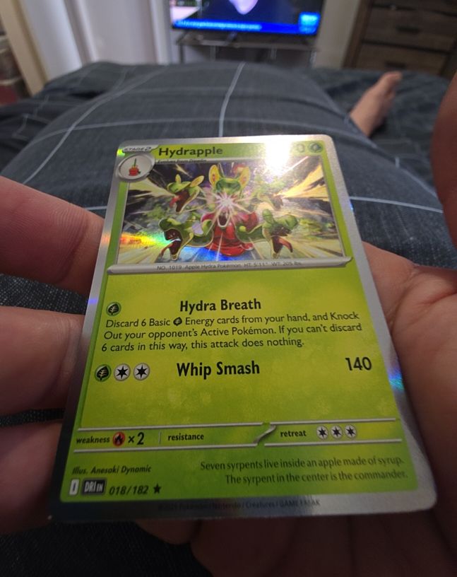 2023 Pokémon TCG Destined Rivals #018 Hydrapple — front