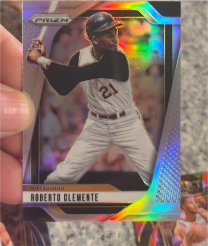 2025 Panini Prizm #251 Roberto Clemente — front
