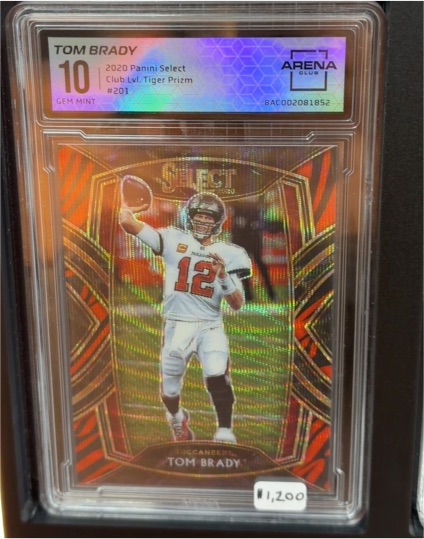 2020 Panini Select #201 Tom Brady Club Level Tiger Prizm — front